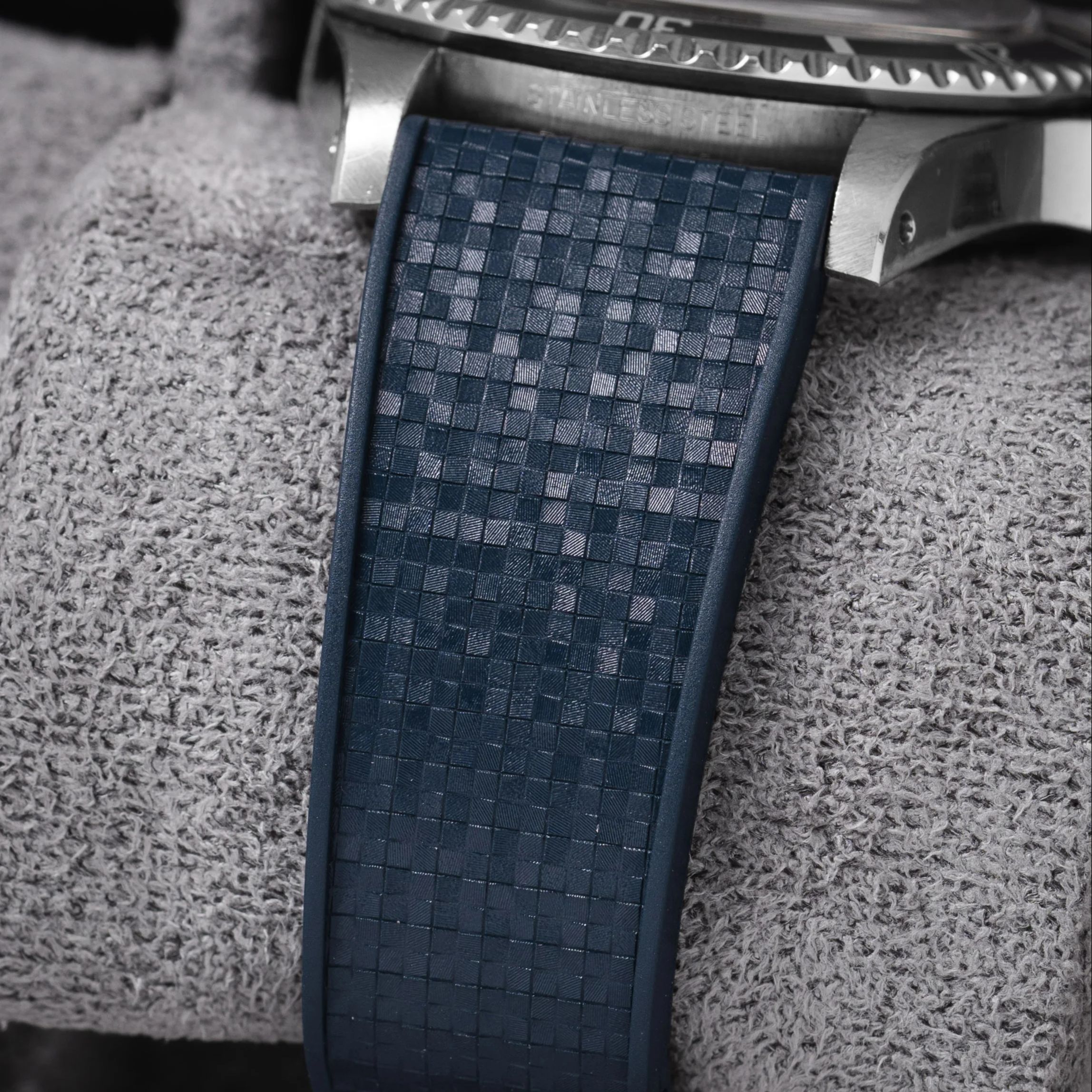 19 To 23mm Mosaic FKM Watch St - Luxury Watch Cartier ulasan dan harga