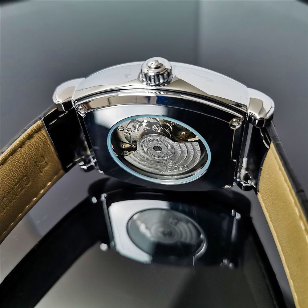 Luxurious Barrel-Shaped Men's  - Luxury Watch Class ulasan dan harga